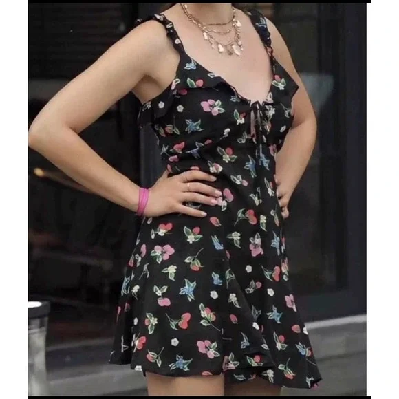 Zara Fruit Floral Black Silky Slip Mini Dress Strawberry Berries Size XS Spring - Picture 13 of 13